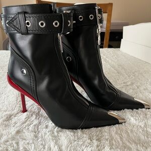 NWT ALEXANDER MCQUEEN Slash Black Leather Biker Red Heeled Boots EU 37.5 US 7.5